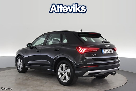 Audi Q3 20 of 22