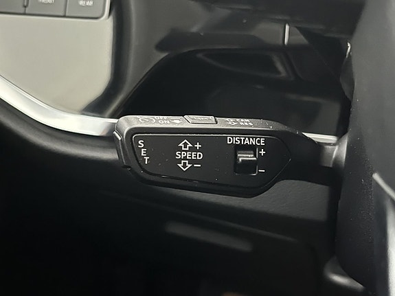 Audi Q3 8 of 22