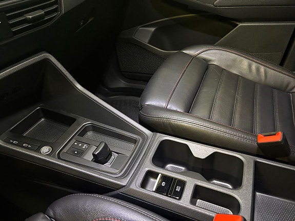 Volkswagen Caddy 8 of 17