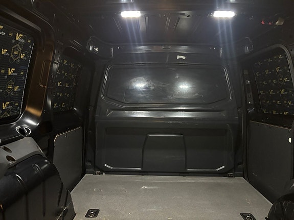 Volkswagen Caddy 14 of 17