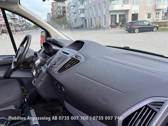 Ford Custom Tourneo 24 of 30