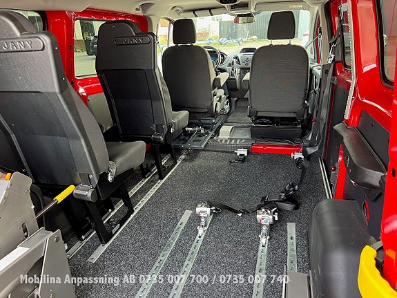 Ford Custom Tourneo 17 of 30