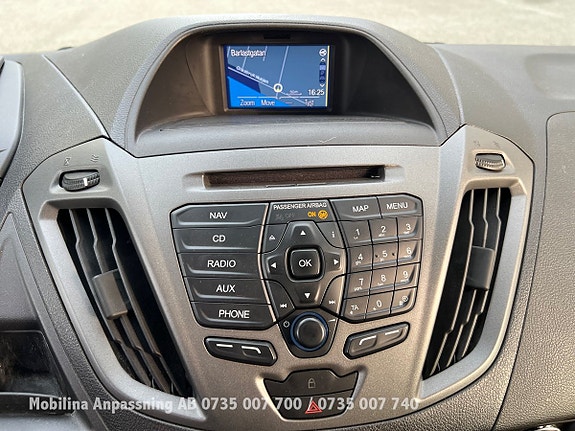 Ford Custom Tourneo 28 of 30