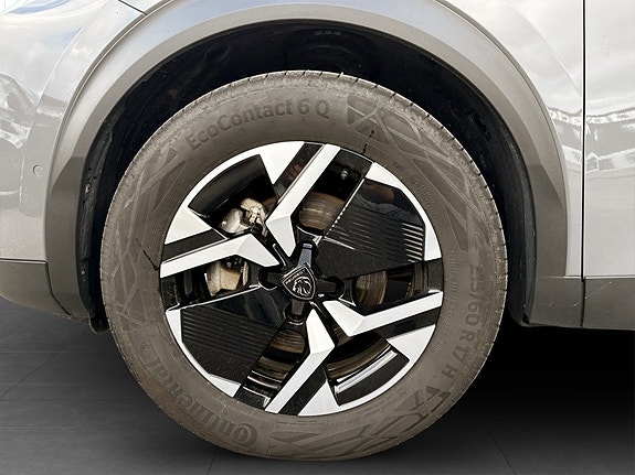 Peugeot 2008 14 of 15