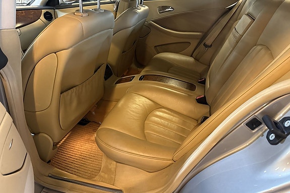 Mercedes-Benz CLS350 13 of 15