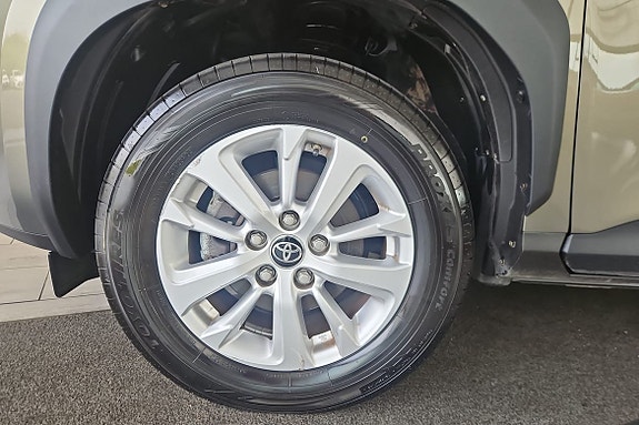 Toyota Yaris Cross 11 of 17