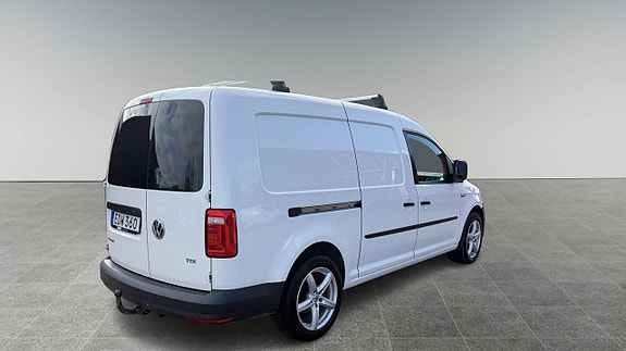 Volkswagen Caddy Maxi 3 of 11