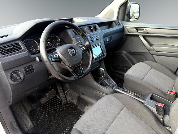 Volkswagen Caddy Maxi 6 of 11