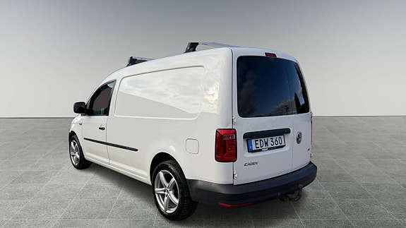 Volkswagen Caddy Maxi 2 of 11