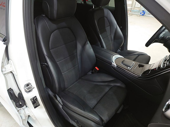 Mercedes-Benz GLC220 d 11 of 18