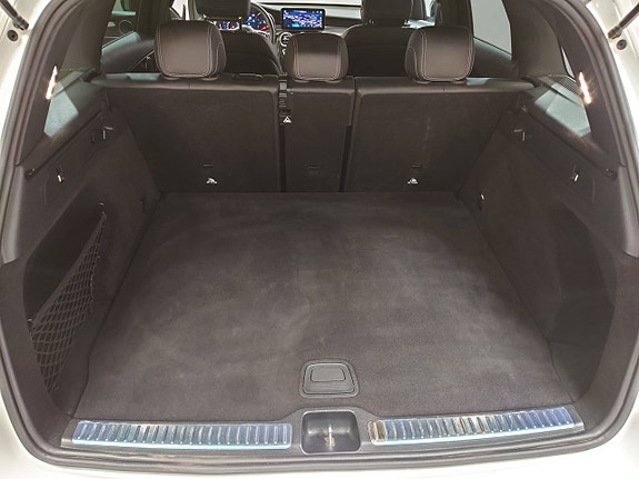 Mercedes-Benz GLC220 d 14 of 18