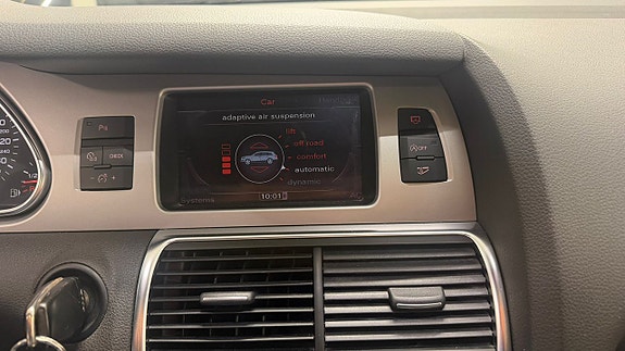 Audi Q7 10 of 21
