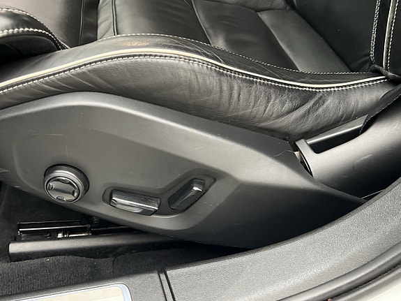 Volvo S90 17 of 30