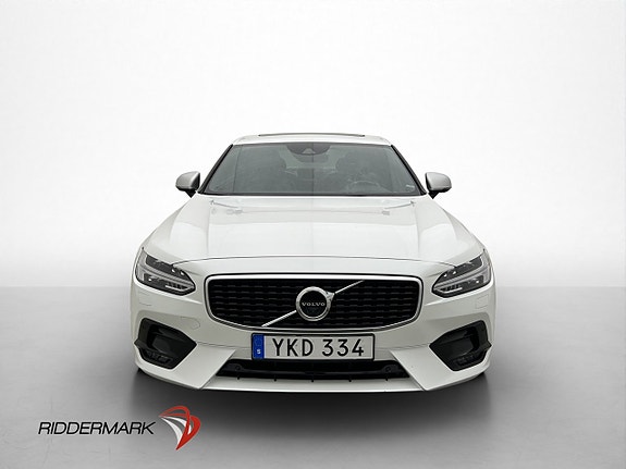 Volvo S90 2 of 30