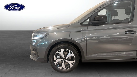 Ford Connect Tourneo 9 of 9