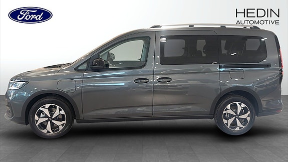 Ford Connect Tourneo 6 of 9