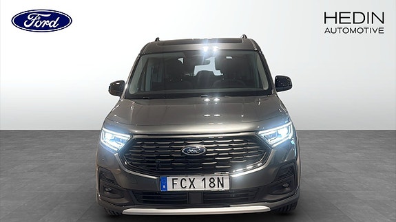 Ford Connect Tourneo 8 of 9