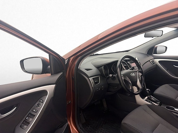 Hyundai i30 11 of 29