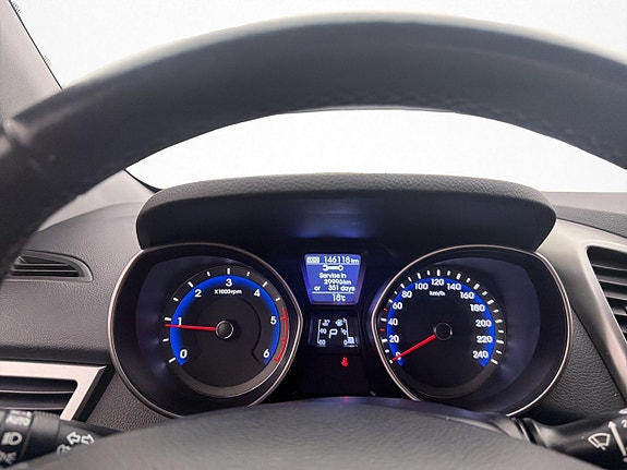 Hyundai i30 16 of 29