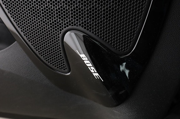 Renault Clio 28 of 30