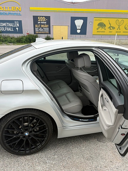 BMW 520d 5 of 12