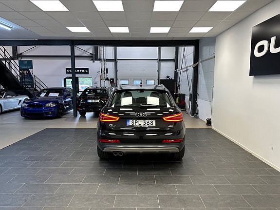 Audi Q3 9 of 28