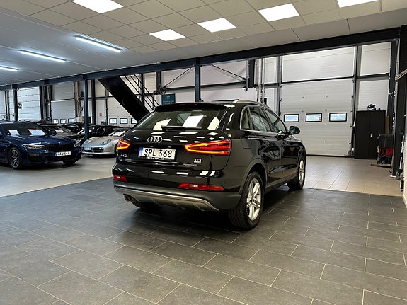 Audi Q3 10 of 28