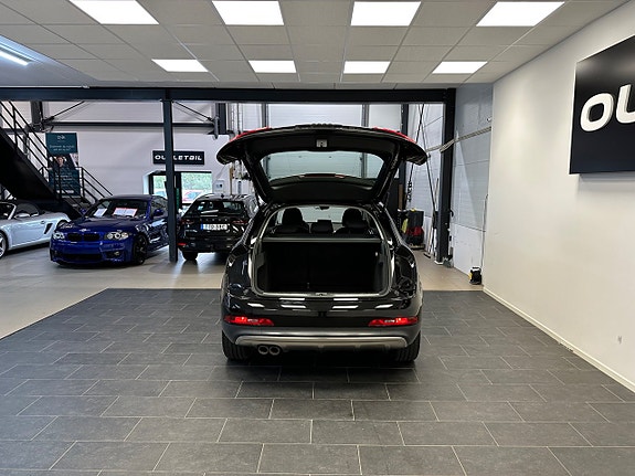 Audi Q3 8 of 28
