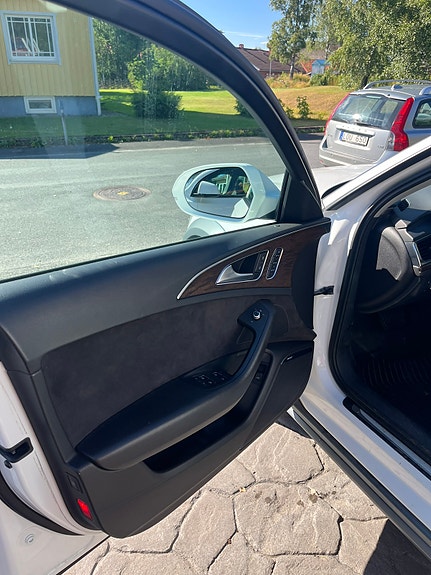 Audi A6 allroad 8 of 17