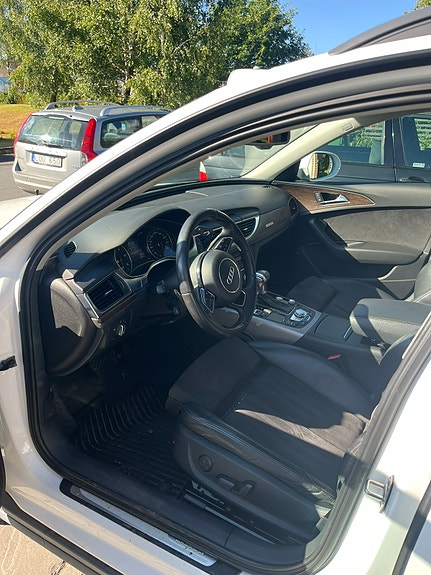 Audi A6 allroad 7 of 17