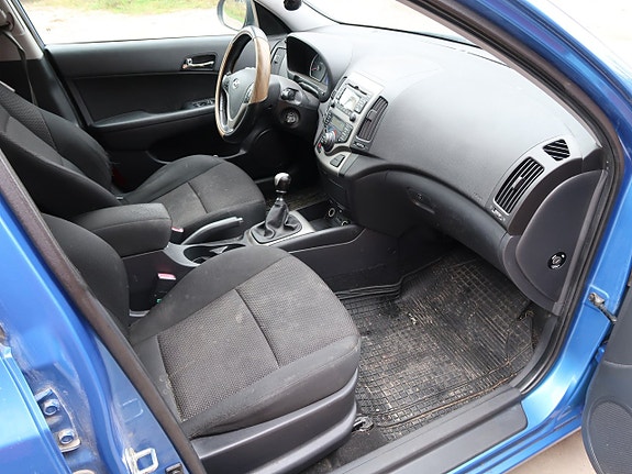 Hyundai i30 14 of 14