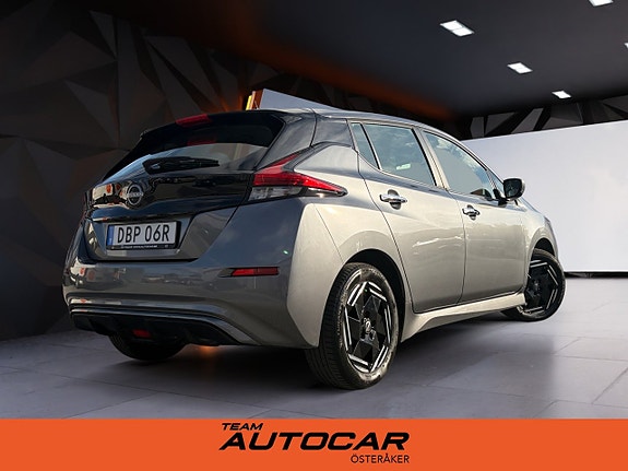 Nissan Leaf 4 of 15