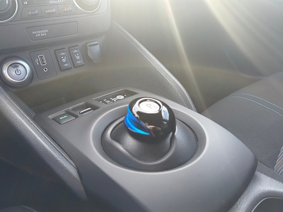 Nissan Leaf 14 of 15