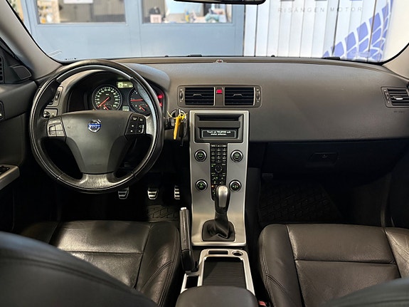 Volvo V50 10 of 18
