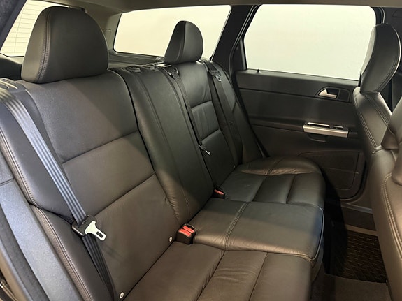 Volvo V50 15 of 18