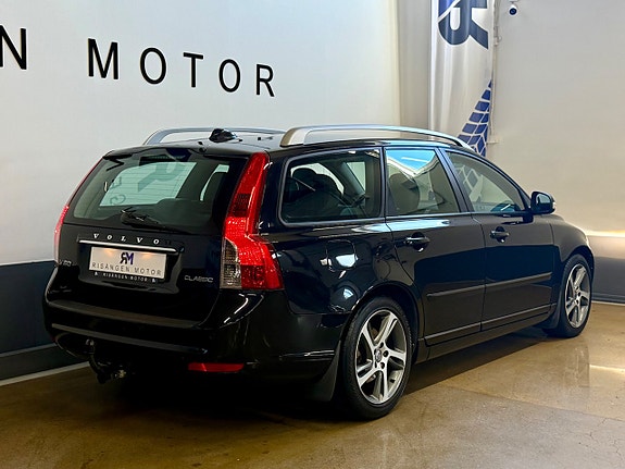 Volvo V50 5 of 18