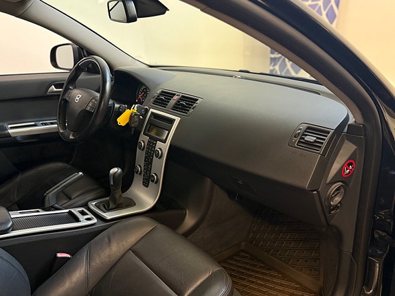 Volvo V50 11 of 18