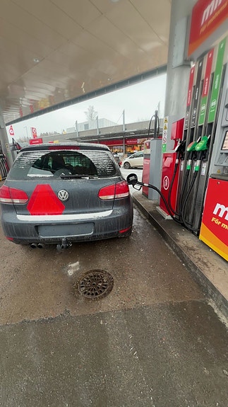 Volkswagen Golf VI 6 of 11