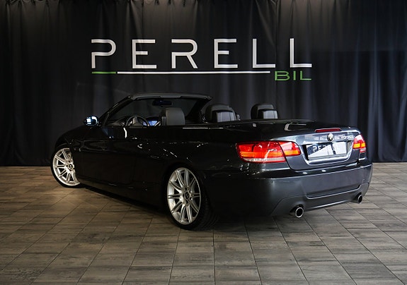 BMW 335i 4 of 23
