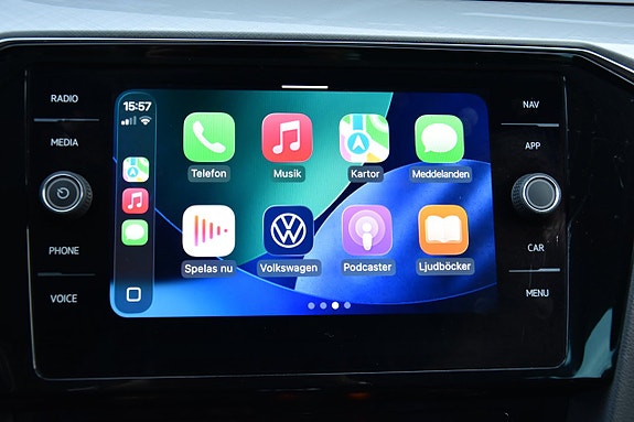 Volkswagen Passat 20 of 25
