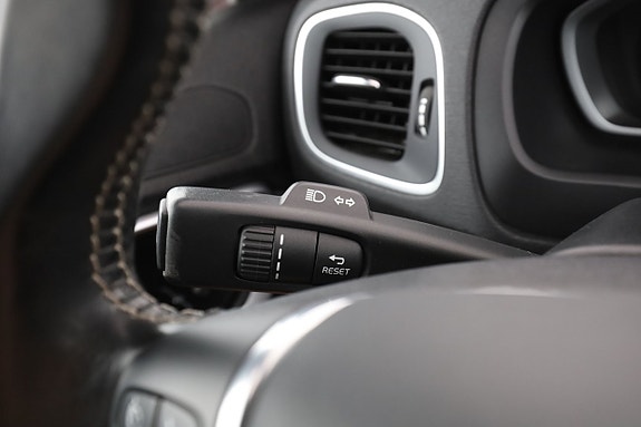Volvo V40 15 of 30
