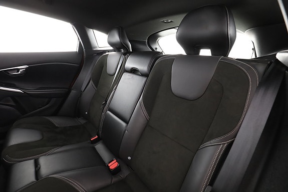 Volvo V40 29 of 30