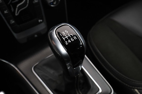 Volvo V40 18 of 30
