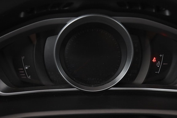 Volvo V40 11 of 30