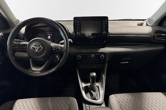Toyota Yaris 9 of 14