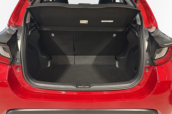 Toyota Yaris 13 of 14