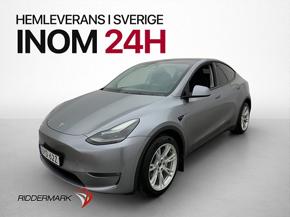 Tesla Model Y 4 of 30