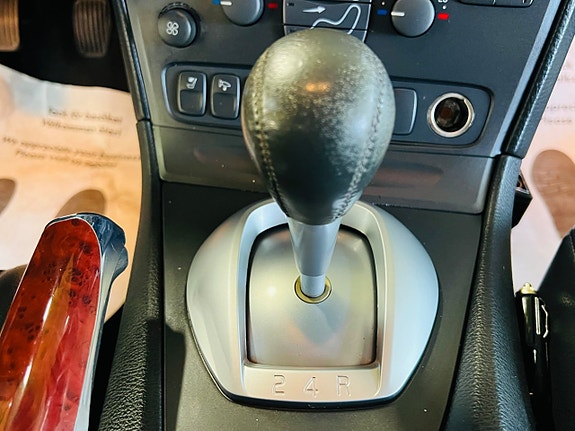 Volvo S60 15 of 19