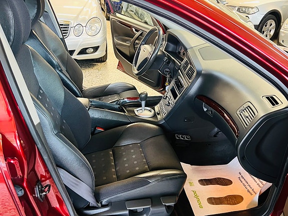 Volvo S60 7 of 19