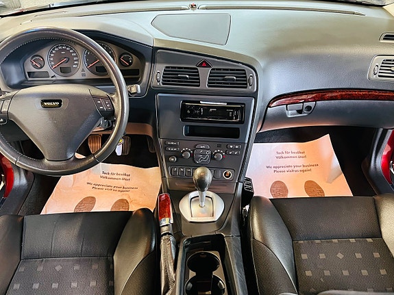 Volvo S60 12 of 19